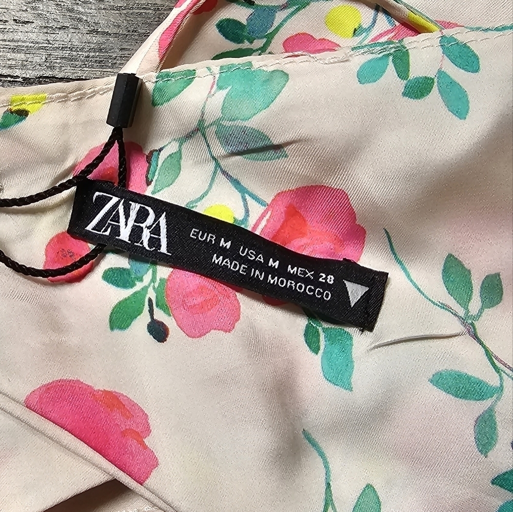 ZARA Floral Tie Back Criss Cross Handkerchief Crop Top Size M - Picture 10 of 11